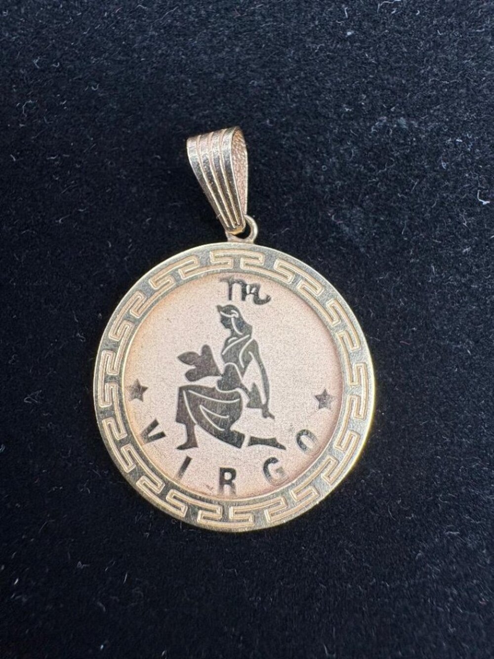 14K Gold Virgo Zodiac Circle Pendant